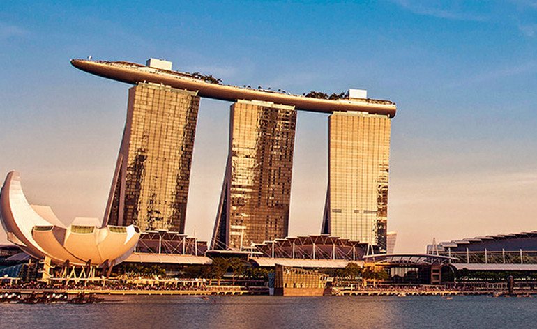 Marina Bay Sands открывает ночной клуб Group Marquee